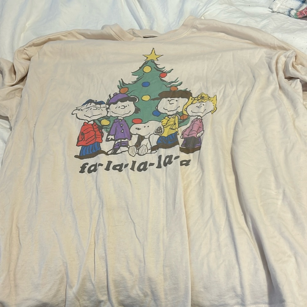 American eagle christmas peanuts t shirt , worn once, size xxl